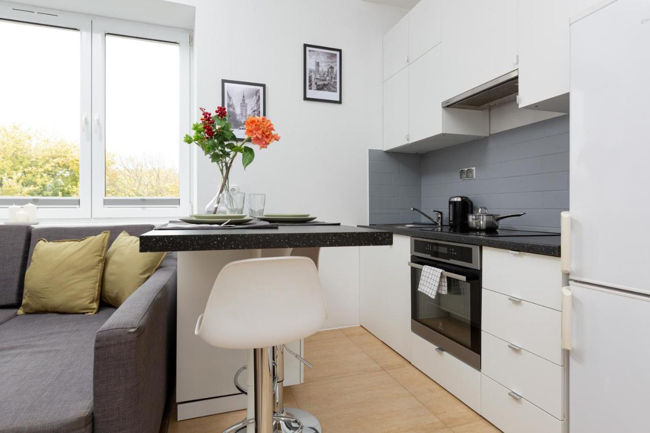 Metro Mlynow Warsaw Wola Apartment Dlugosza By Noclegi Renters Exterior photo