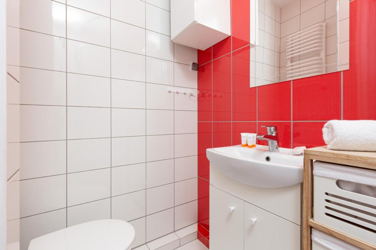 Metro Mlynow Warsaw Wola Apartment Dlugosza By Noclegi Renters Exterior photo